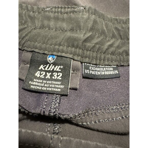 KUHL Black Outdoor Gorpcore Mens Hiking Work Pants Size 42x32 - Picture 6 of 7